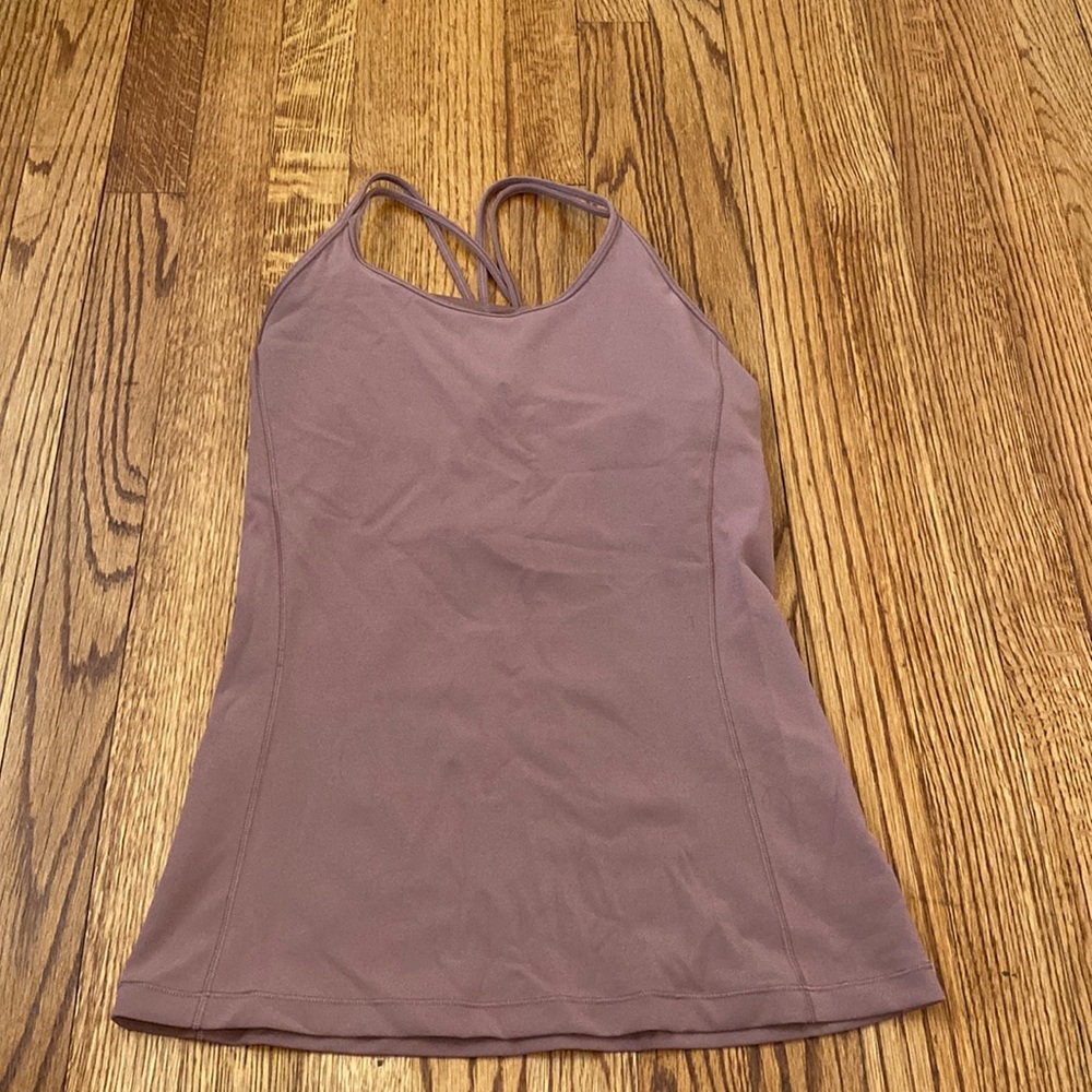 Lululemon tank